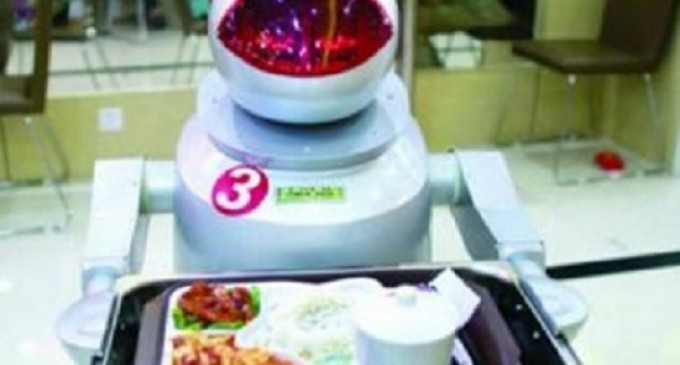 Robots Are Taking Over Restaurants World-Wide & Are Forever Changing The Way People Eat & Live!