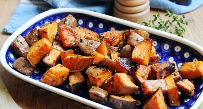 The Only Way Sweet Potatoes Should Ever Be Cooked Is With This Secret Blend Of Herbs & Spices