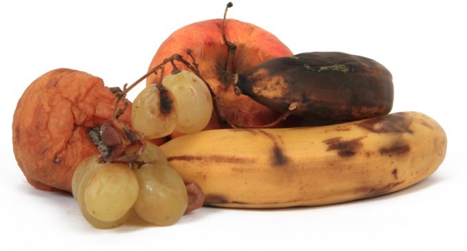The Reason Why People Should Never-Ever Be Afraid To Eat Bruised Fruit
