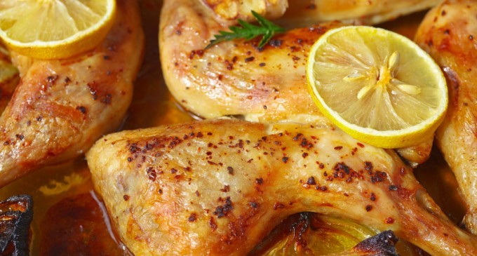 This Easy & Delicious Citrus Inspired Lemon Chicken Is Perfect Your Next Meal This Summer!