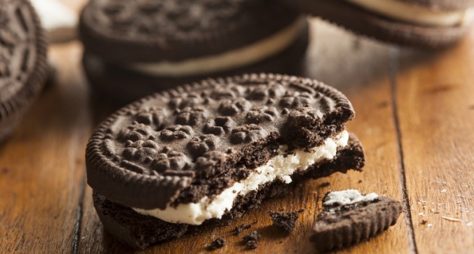 Five Disturbing Secrets About Oreo Cookies That The Public Needs To Know Immediately!
