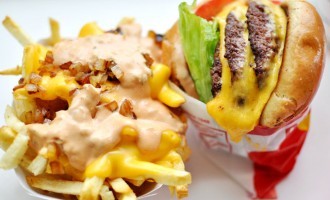The Top-Secret Recipe For In-N-Out’s Signature Hamburgers: You Won’t Believe How They’re Made!!!