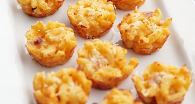 These Cheesy Bacon Macaroni Bites Are The Perfect Appetizer To Serve Up To A Large Crowd