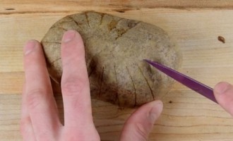 We Just Found A New Way To Make A Loaded Baked Potato & We’ll Never Have Them The Traditional Way Again