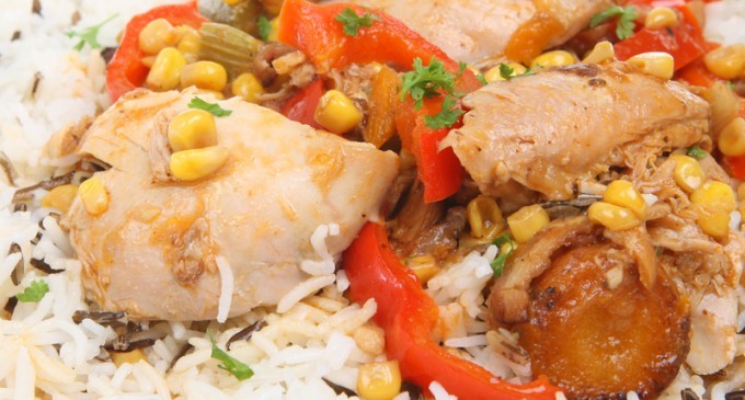This Chicken & Rice Casserole Might Look Simple & Not Really Festive But Trust Me – It Hits The Spot Every Time