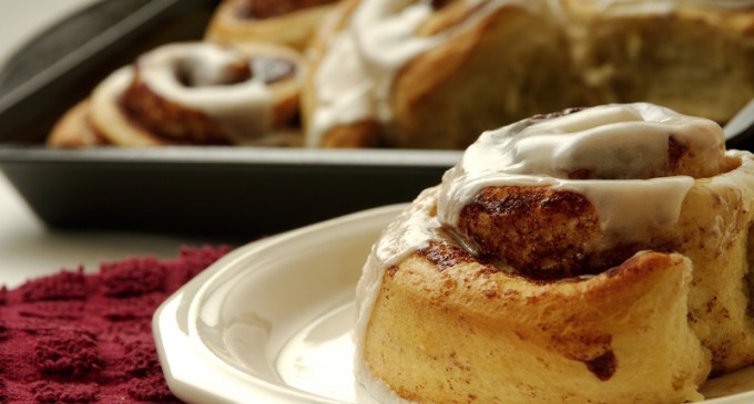 Why Wait In Line For A Warm Gooey Cinnabon When It’s Faster To Make Them At Home & Go Back For Seconds?​