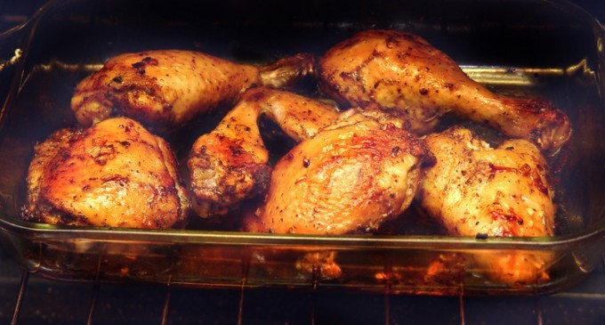We Just Got Rachel Rays Famous Brown Sugar Chicken Recipe & Are Totally Obsessed With How Good It Is!