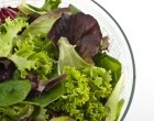 Revive Those Old Wilted Salad Greens By Trying Out This Super Market Hack (This Is How They Fool Us)