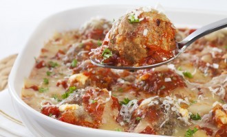 Forget The Pasta: These Cheesy Skillet Meatballs Are Good As A Main Course & Are Packed With Flavor