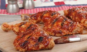 Two Of The Biggest Mistakes Everybody Makes When Cooking Chicken