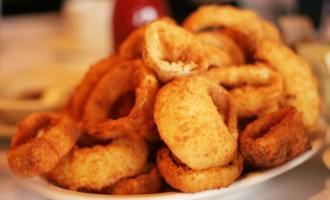 Tired Of Fried Food That Always Seems To Taste The Same? Check Out This Onion Ring Recipe With Doritos