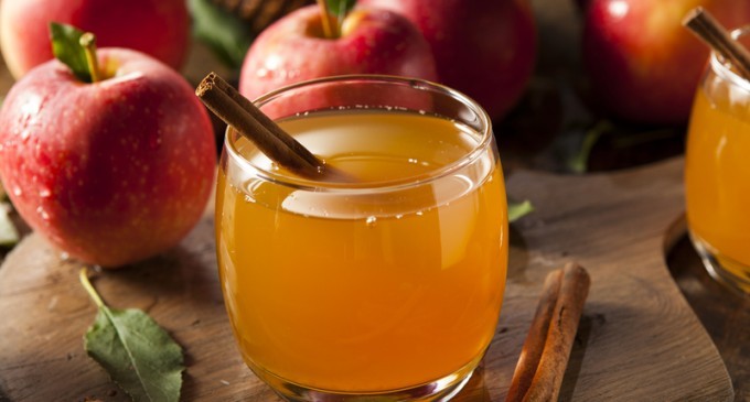 Skip The Premade Stuff & Make This Delicious Apple Cider From Scratch, The Taste Is Unbelievable!