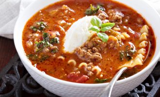 We Just Discovered How To Make Lasagna Soup & It Was The Best Damn Thing We’ve Ever Tasted