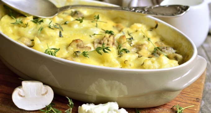 Roasted Garlic & Melted Cheese Make This Creamy Casserole Super Addicting & A Weeknight Favorite