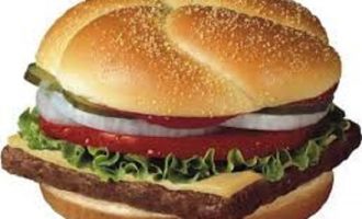 Why Are Wendy’s Burgers Square? We Finally Found Out The Clever Reason & It Left Us Speechless!