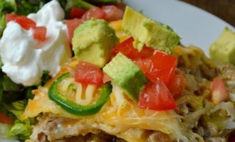 Having A Hard Time Choosing What To Cook For Dinner? This Tamale Casserole Is The Best Of Both Worlds