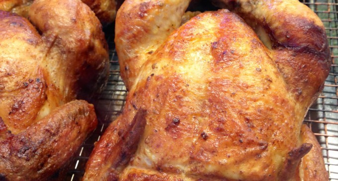 We Just Found Out Something Shocking About COSTCO’s Rotisserie Chicken & Trust Us… It’s Not Good News