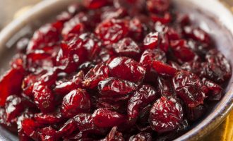 Skip The Stuff In The Can With All The Sugar: Make Some Dried Cranberries At Home Instead