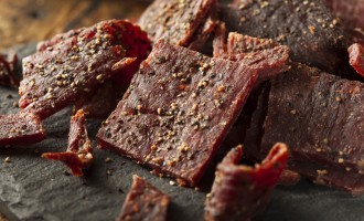Forget The Packaged Version: We Just Found Out How To Make Homemade Beef Jerky & It Was Amazing