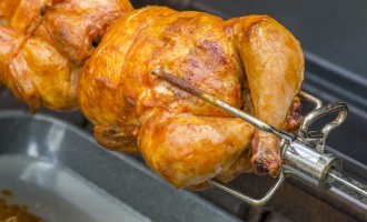 We Just Found Out The Truth About How COSTCO’s Rotisserie Chicken Is Made & It’s Absolutely Disgusting