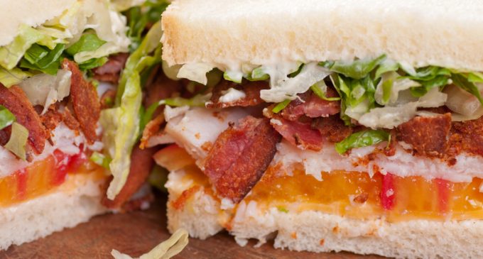 We Tried A New Way Of Making Our BLT Sandwiches & Like It Even Better Than The Original!
