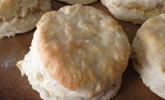 Southern Style Biscuits Just Like Momma Used To Make