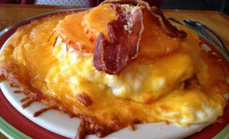 This Kentucky Hot Brown Sandwich is an Irrestiable Classic