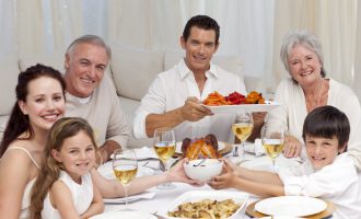 Don’t Stress Over Christmas Dinner; Make These Easy Side Dishes Instead!