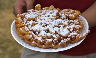 5 Things to Eat at a Fair
