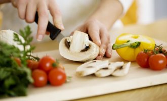 We Just Discovered We’ve Been Using Knives All Wrong!