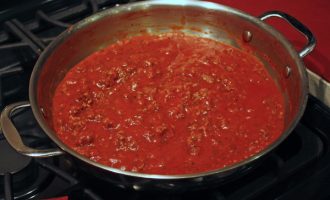 5 Simple Tricks To Jazz Up Store-Bought Pasta Sauce