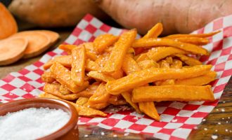 These Sweet Potato Fries Are Crispy And Delicious And They Make For One Amazing Side!
