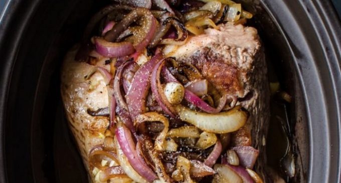 This Slow-Cooker Brisket And Onions Is So Hearty And Perfect For A Busy Weeknight!