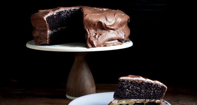 This Chocolate Cake Has A Shocking Ingredient That Makes It Perfectly Moist & Delicious