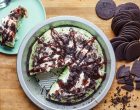 This Classic Grasshopper Pie Is So Simple And Divine, One Serving Won’t Be Enough!