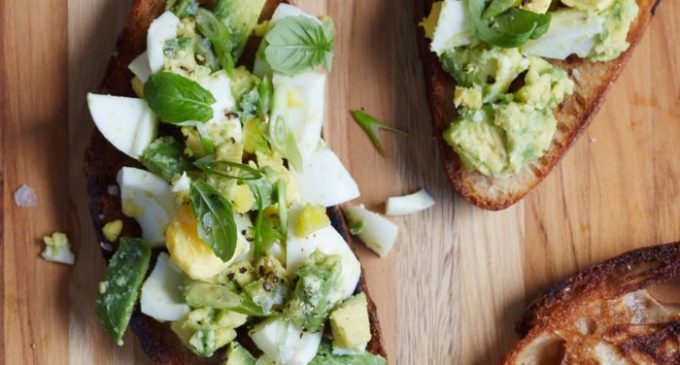Eggs Aren’t Just For Breakfast: 4 Reasons Why They Make A Fantastic Dinner Too!