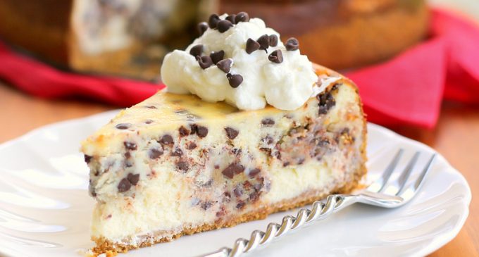 Copycat Recipe: The Cheesecake Factory’s Chocolate Chip Cookie Dough Cheesecake