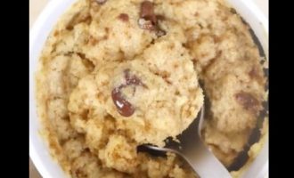 How To Make a Chocolate Chip Cookie in a Mug