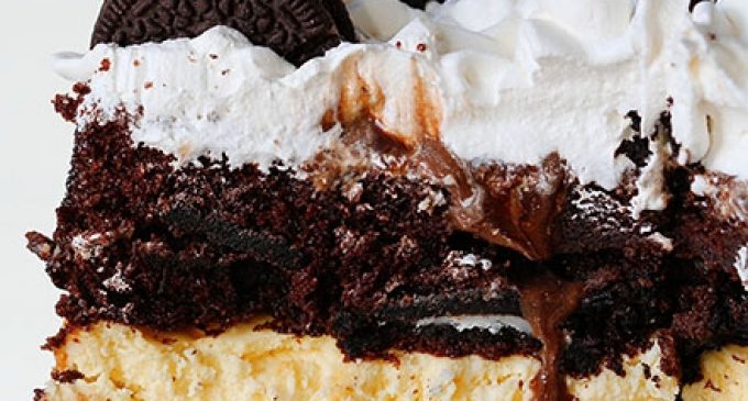 5 Oreo Cheesecake Recipes We Would Be INSANE to Pass Up!