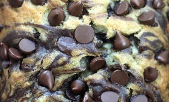 Chocolate and Banana Make the Perfect Pair In This Dreamy Marbled Bread