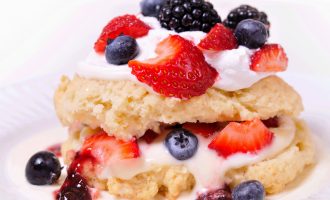 These Drop Berry Shortcakes are a Decadent Treat