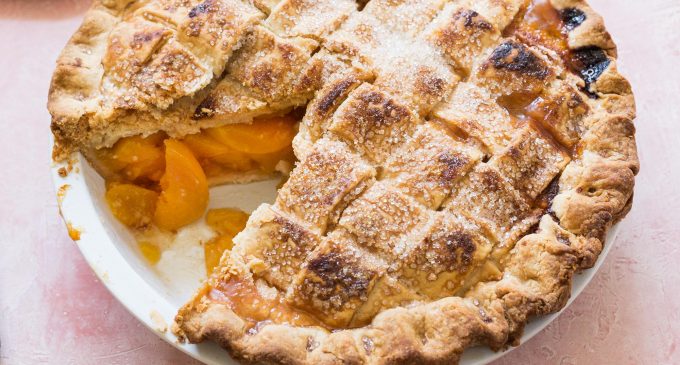 This Old-Fashioned Peach Pie Proves Made-From-Scratch Doesn’t Have to Be Difficult