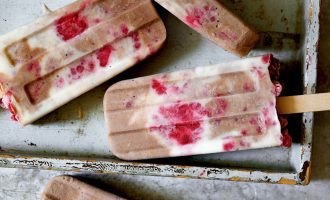 These Chocolate Raspberry Mocha Swirl Popsicles Come With a Jolt of Caffeine!