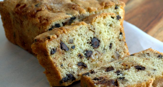 Amazing Walnut Chocolate Chip Loaf