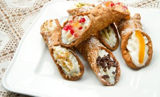 This Homemade Cannoli Tastes Like Something From an Authentic Italian Kitchen