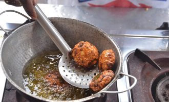 Don’t Toss That Frying Oil…Here Are Some Tips on How to Reuse It