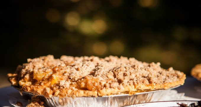 Jazz Up Any Pie With This Simple Crumble Crust Topping