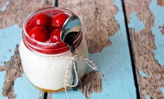 4 Surprising Ways to Use a Mason Jar