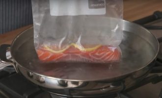 5 Surprising Ziplock Cooking Hacks