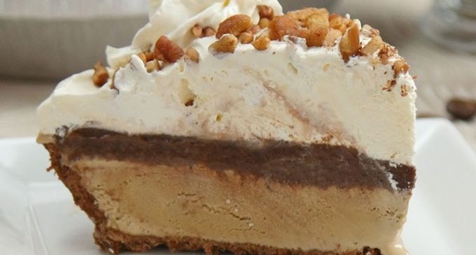This Decadent Dessert Combines Pie, Coffee and Ice Cream